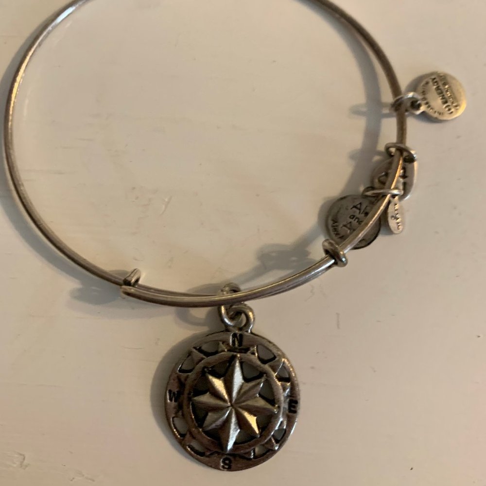 Alex and Ani Bracelet ~ Silver Compass Charm